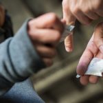 Iskola mellett árulták a drogot a nógrádi férfiak