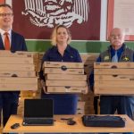 Rétvári Bence: újabb 193 ezer laptopot kaphatnak az iskolák