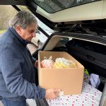 Ajándékokkal érkezett a képviselő a gyerekotthonba